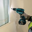 Аккумуляторный шуруповерт MAKITA DFS 452 Z